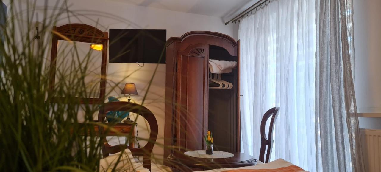 Willa Ewa Łeba Buitenkant foto